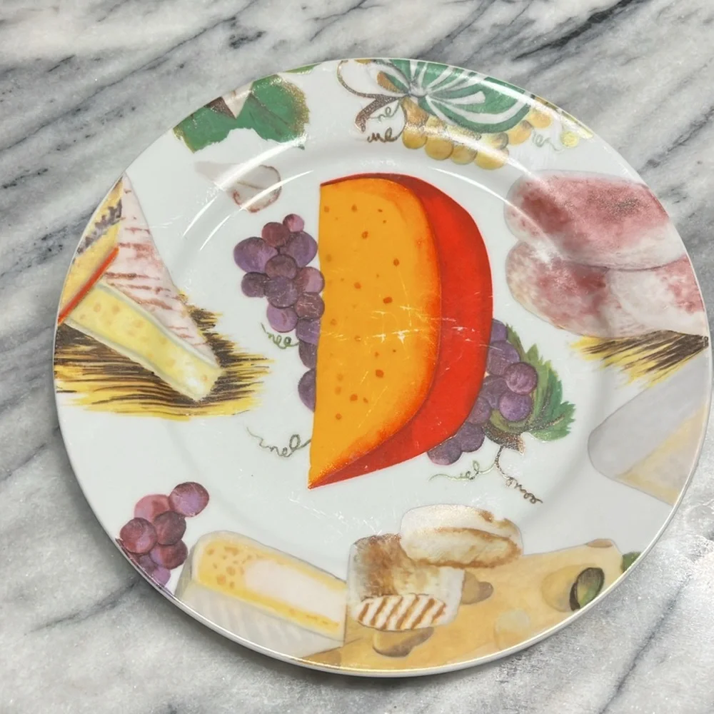 8 Appetizer - Salad Vin Fromage Cheese & Grapes  Plates 8" - Picture 7 of 15